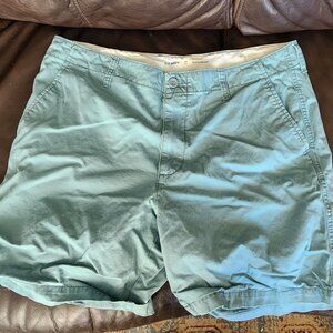 Old navy shorts 38